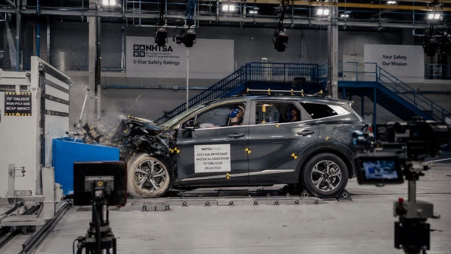 FMVSS vehicle safety testing equipment and facilities