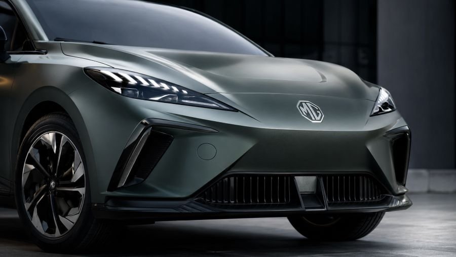 MG4 front design and LED headlights