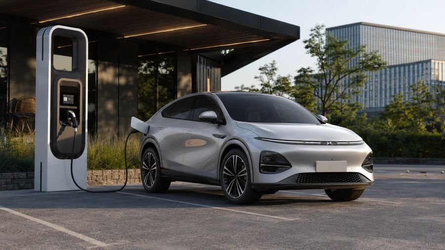 Xpeng G6 charging review 800V fast charging electric SUV